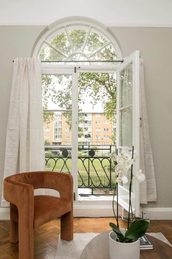Chic 1 Bedroom Apartment In Bloomsbury, Sleeps 4 London Kültér fotó